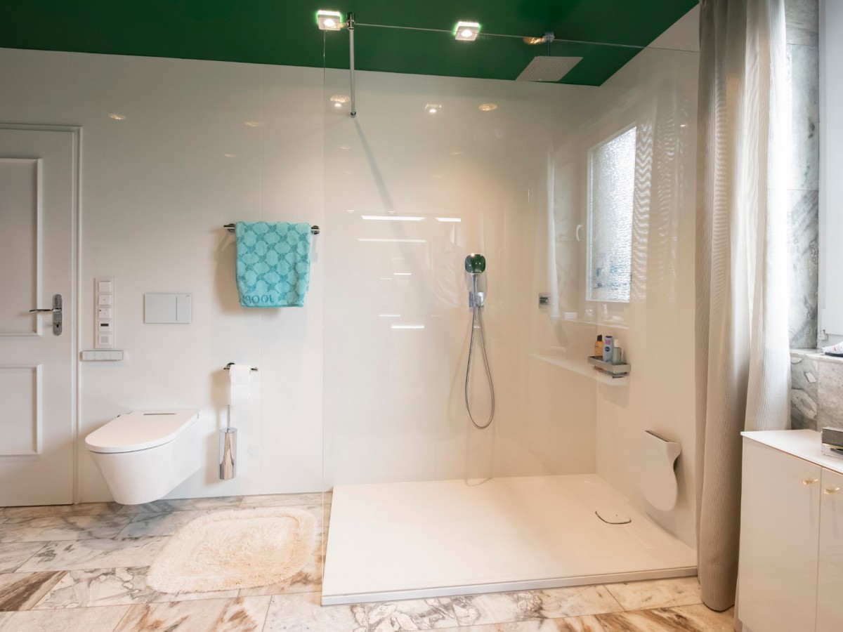 DSC2316 B Badezimmer Thiele  DSC2316 B Badezimmer Thiele