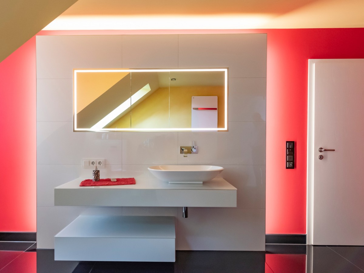 DSC2352 B Badezimmer 2 Escherode neu  DSC2352 B Badezimmer 2 Escherode neu