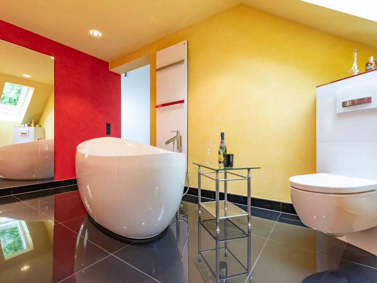 DSC2362 B Badezimmer 2 Escherode neu  DSC2362 B Badezimmer 2 Escherode neu